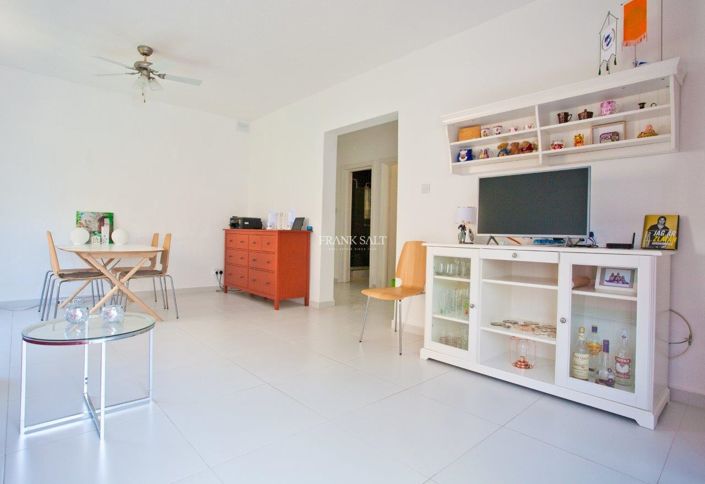 Image No.5-Propriété de 2 chambres à vendre à Qawra