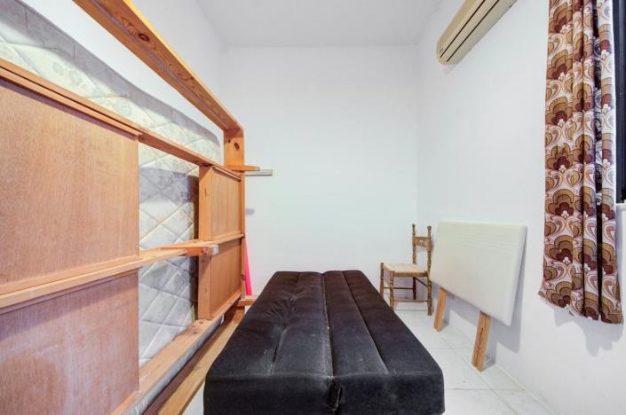 Image No.18-4 Bed Apartment for sale