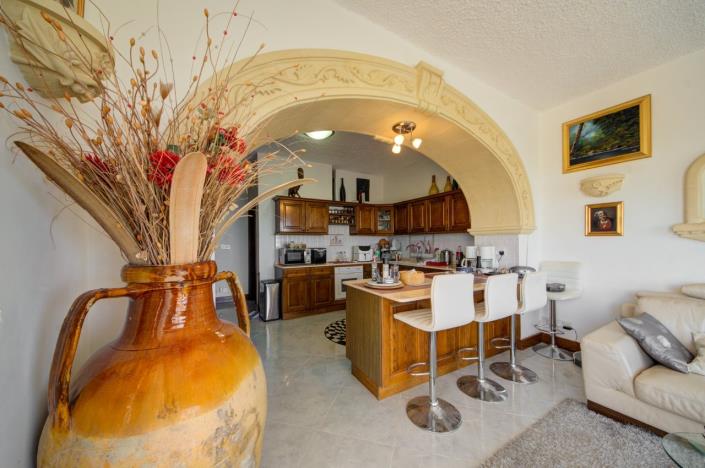 Image No.18-2 Bed Apartment for sale