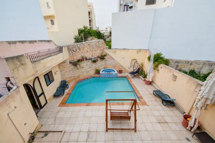 Image No.3-3 Bed House for sale