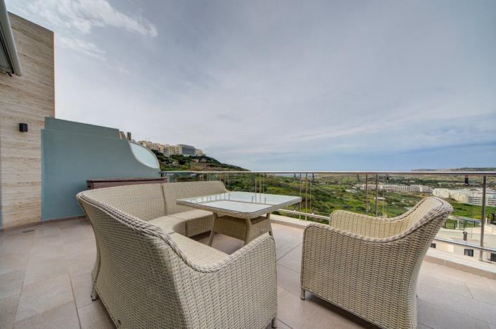 Image No.1-3 Bed Penthouse for sale