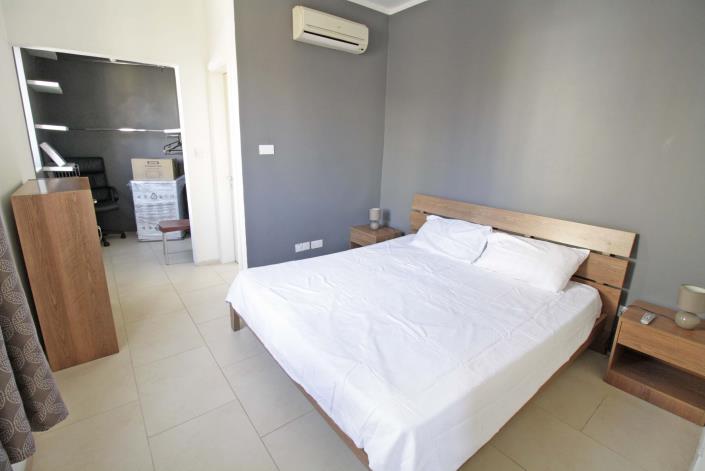 Image No.18-5 Bed Maisonette for sale