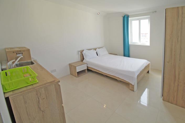 Image No.17-5 Bed Maisonette for sale