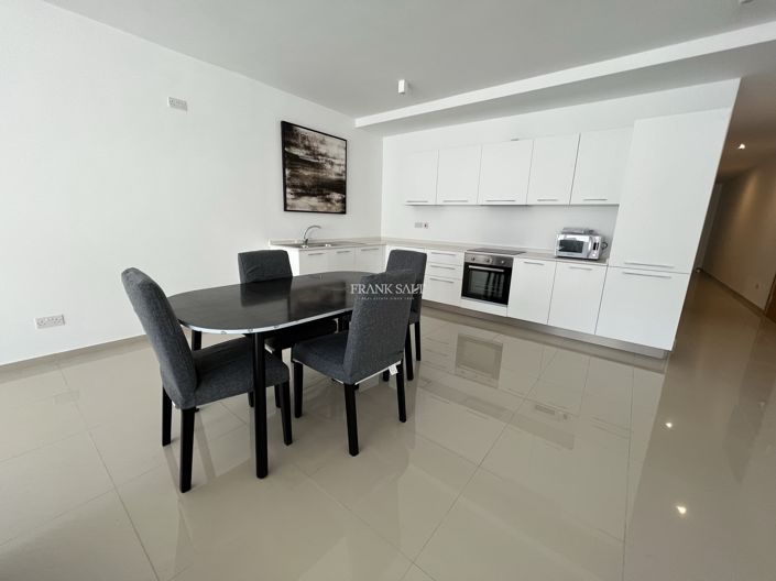 Image No.5-3 Bed Property for sale