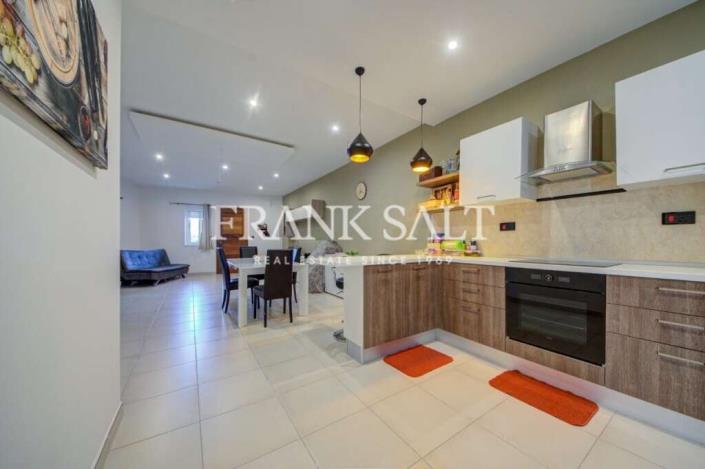 Image No.3-Maisonette de 2 chambres à vendre à Zebbug