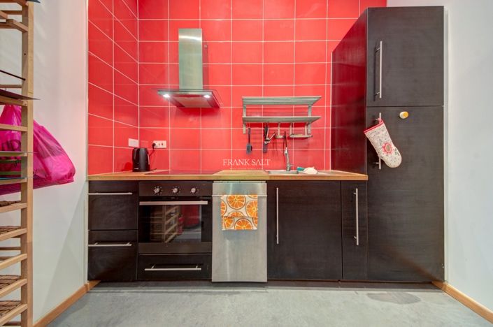 Image No.4-3 Bed Property for sale
