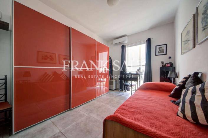 Image No.15-3 Bed Penthouse for sale