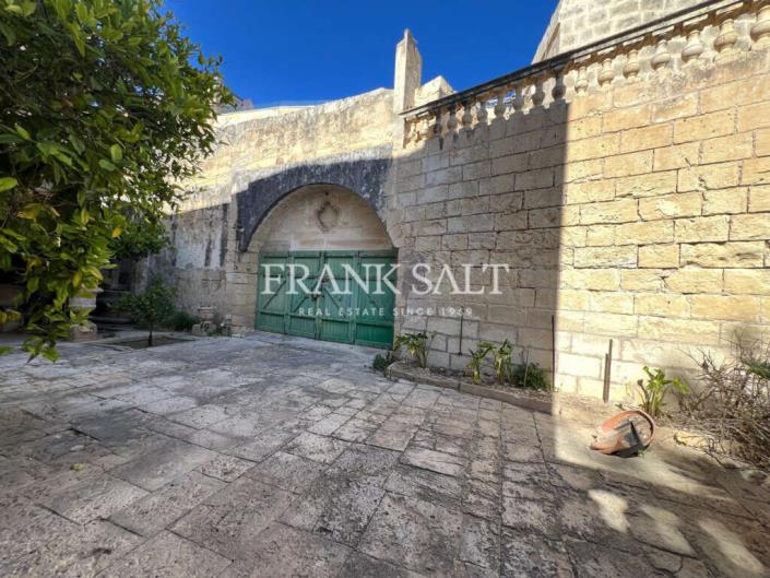 Image No.3-3 Bed Townhouse for sale