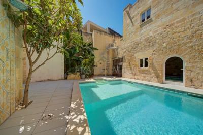 1 - Birkirkara, Ferme