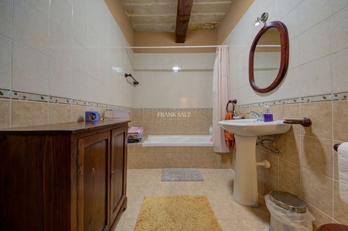 Image No.18-Propriété de 3 chambres à vendre à Zurrieq