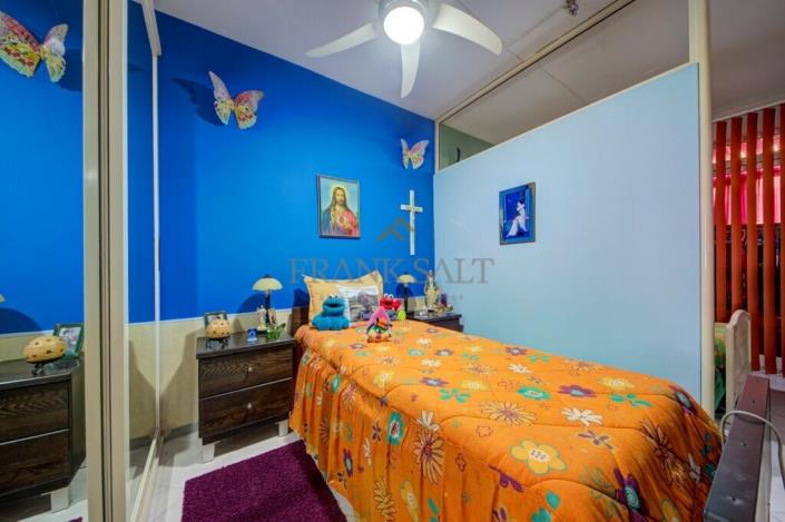 Image No.2-2 Bed Maisonette for sale