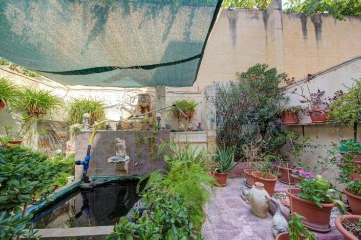 Image No.7-2 Bed Maisonette for sale