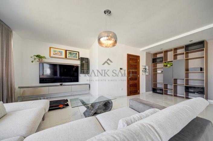 Image No.22-3 Bed Apartment for sale