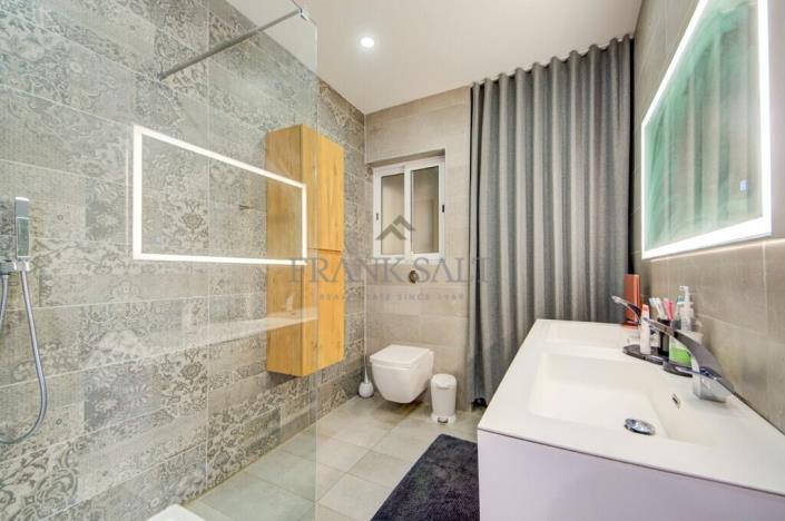 Image No.27-3 Bed Apartment for sale