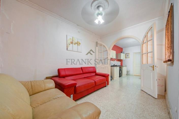 Image No.1-Appartement de 2 chambres à vendre à Qawra