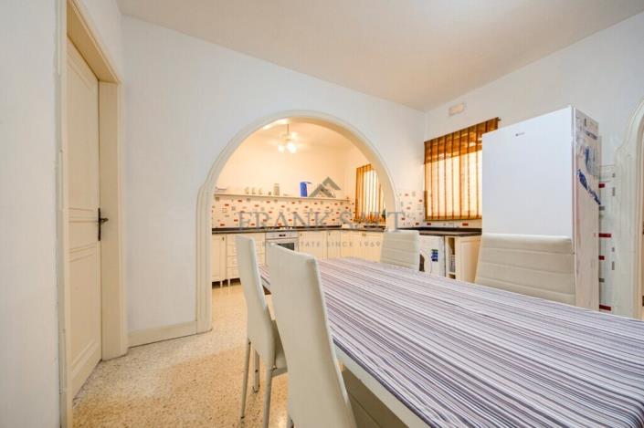 Image No.10-Appartement de 2 chambres à vendre à Qawra