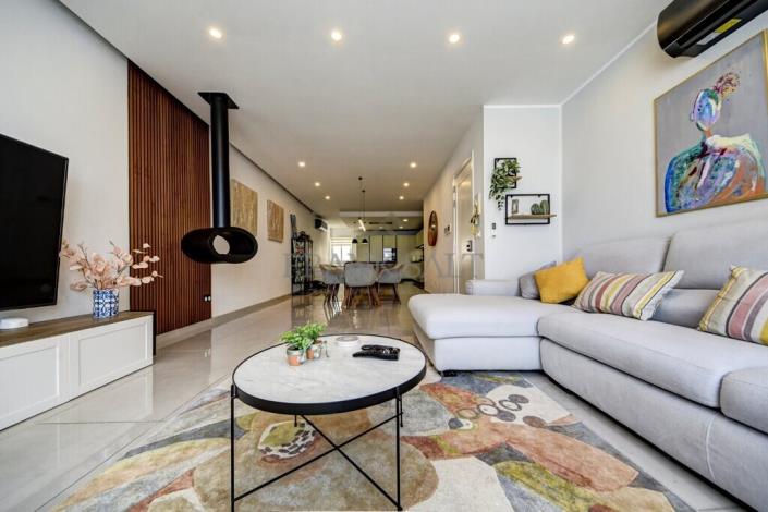 Image No.12-3 Bed Penthouse for sale