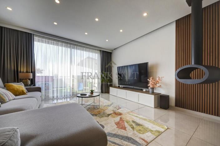 Image No.15-3 Bed Penthouse for sale