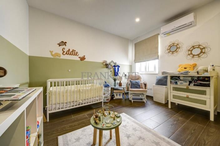 Image No.23-3 Bed Penthouse for sale