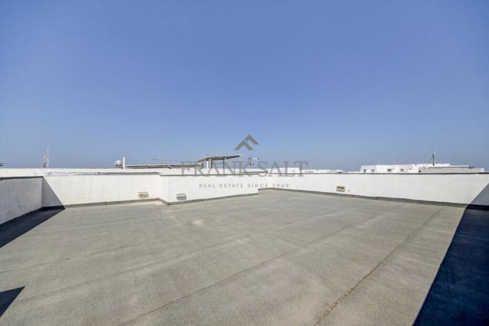 Image No.35-3 Bed Penthouse for sale