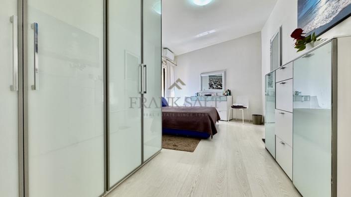 Image No.8-3 Bed Apartment for sale