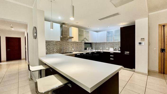 Image No.2-3 Bed Apartment for sale