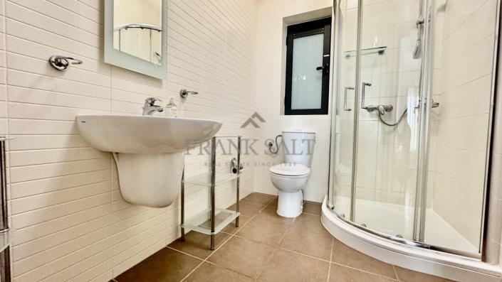 Image No.11-3 Bed Apartment for sale