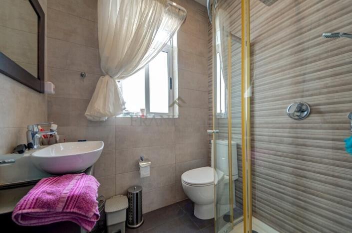 Image No.20-2 Bed Penthouse for sale