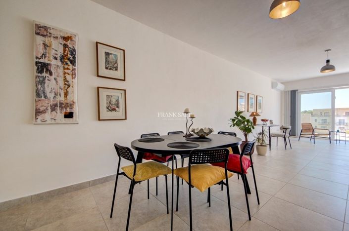 Image No.6-Propriété de 3 chambres à vendre à Qala