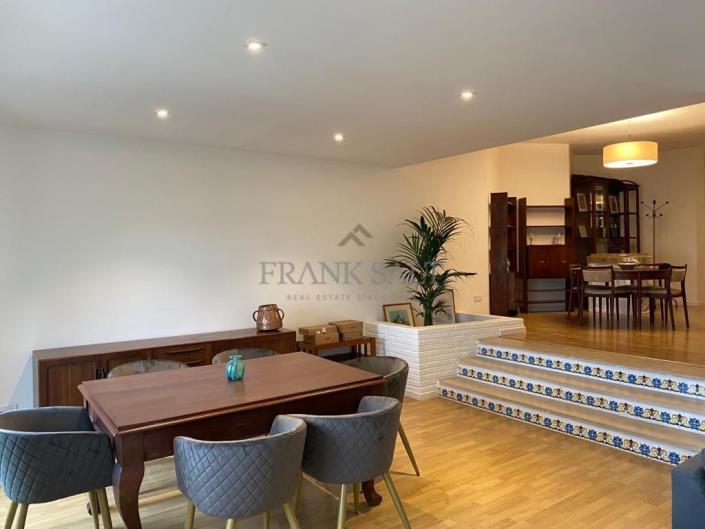 Image No.8-3 Bed Apartment for sale