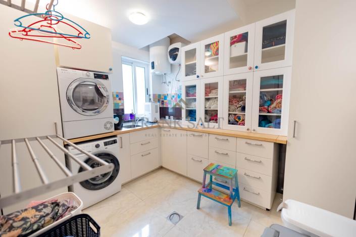 Image No.15-5 Bed Apartment for sale