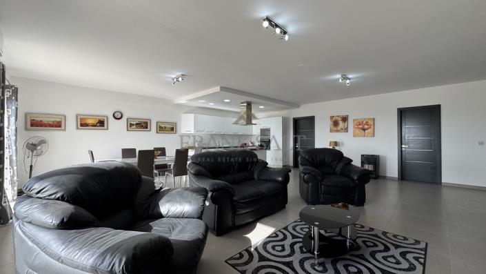 Image No.5-3 Bed Apartment for sale