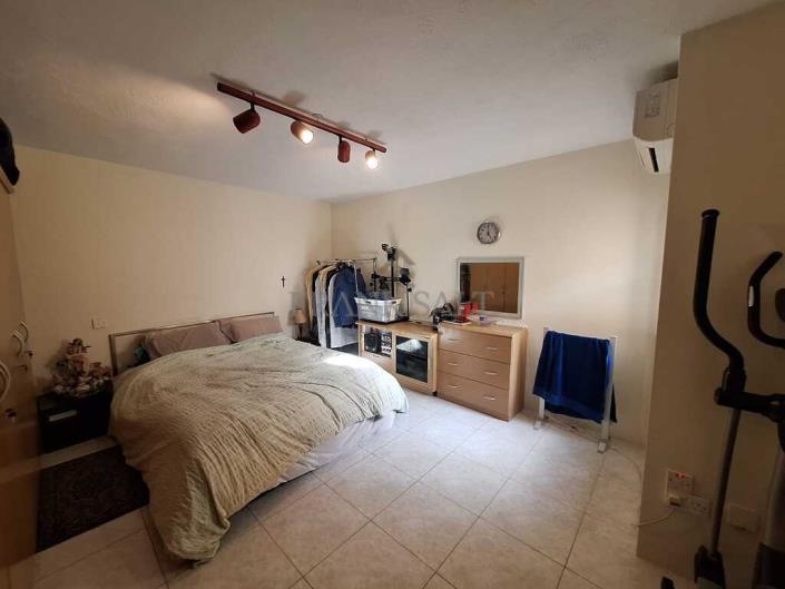 Image No.9-3 Bed Penthouse for sale