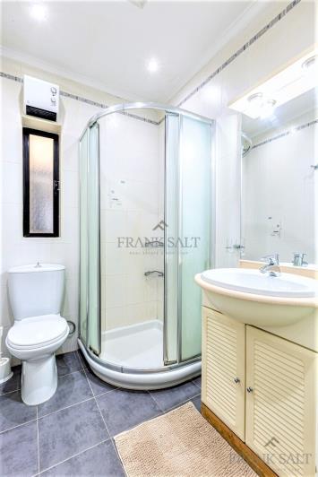 Image No.10-3 Bed Apartment for sale