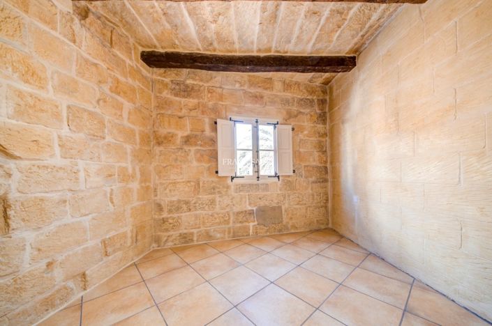 Image No.6-Propriété de 3 chambres à vendre à Kercem