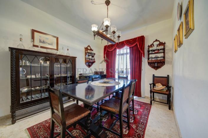 Image No.2-Appartement de 3 chambres à vendre à Sliema