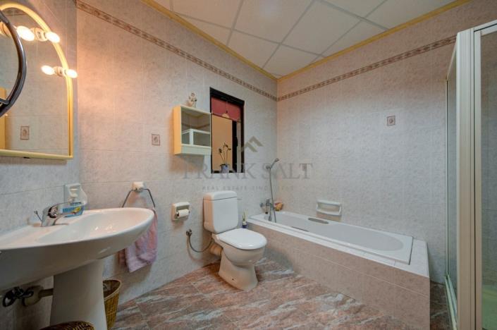 Image No.11-Appartement de 3 chambres à vendre à St Paul's Bay