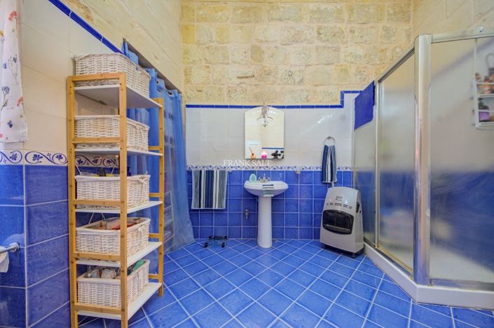 Image No.12-Propriété de 3 chambres à vendre à Zabbar