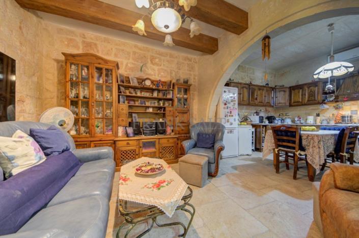 Image No.1-Maison de ville de 3 chambres à vendre à Zabbar