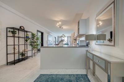 922443_20251008163439012975