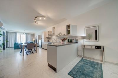 922443_20251008163439617624