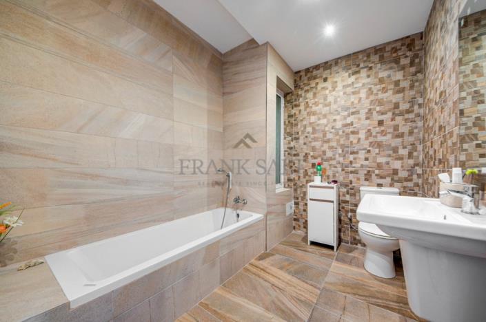 Image No.13-2 Bed Apartment for sale