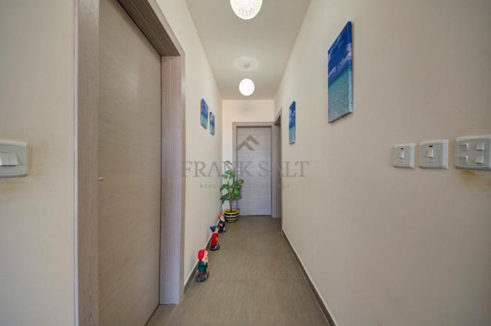 Image No.17-2 Bed Apartment for sale