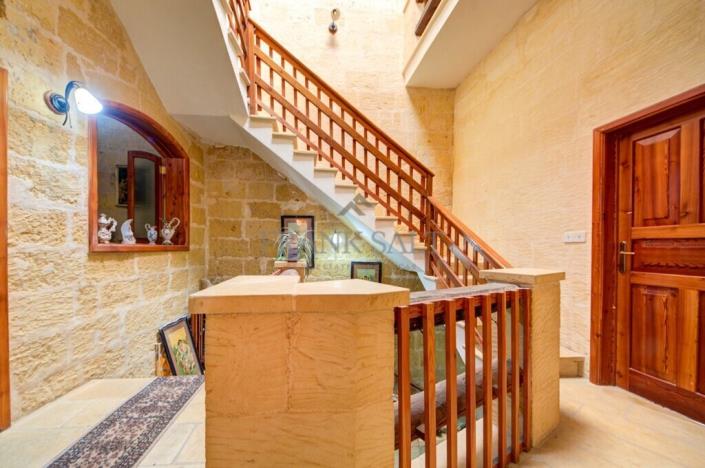 Image No.5-4 Bed Farmhouse for sale