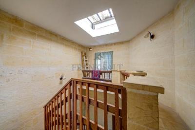 921785_20250926142655560592