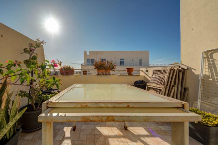 Image No.4-2 Bed Penthouse for sale