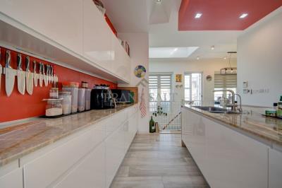 924126_20251113165212551380