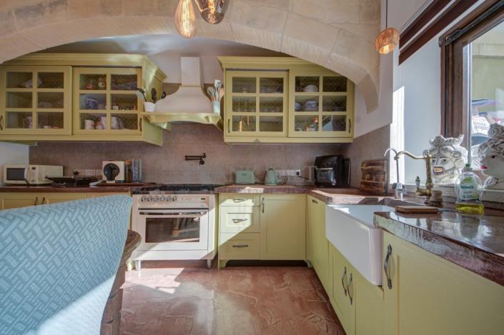 Image No.3-3 Bed Country House for sale