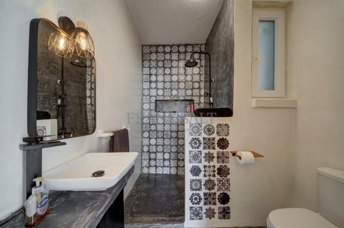 Image No.21-3 Bed Country House for sale