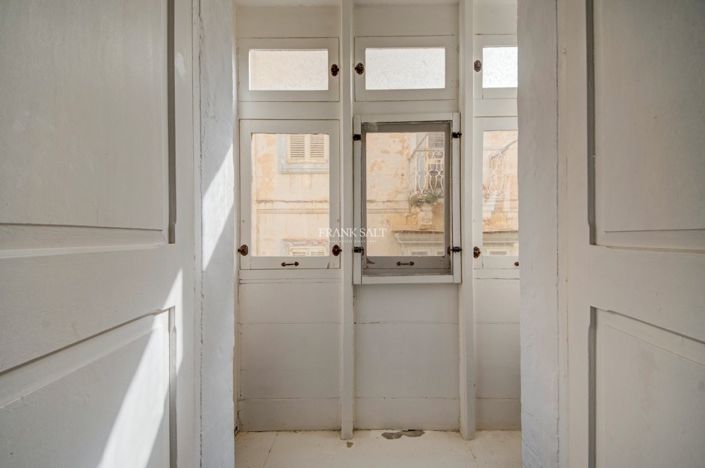 Image No.23-Propriété de 2 chambres à vendre à Senglea